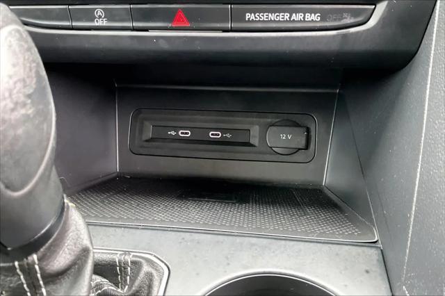 2021 Volkswagen Atlas 3.6L V6 SE w/Technology R-Line