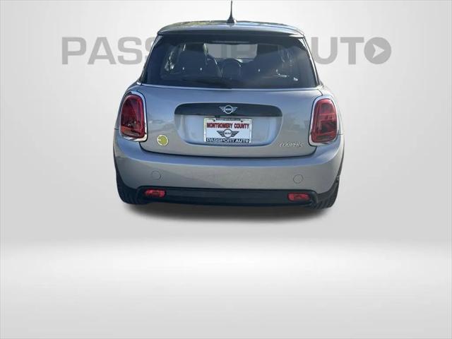 2024 MINI SE Hardtop Cooper