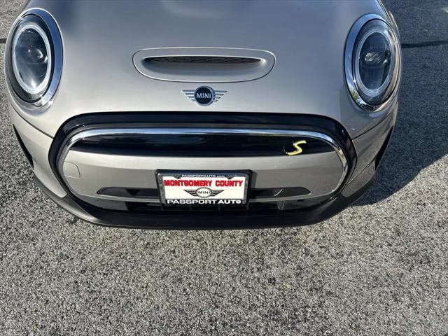 2024 MINI SE Hardtop Cooper