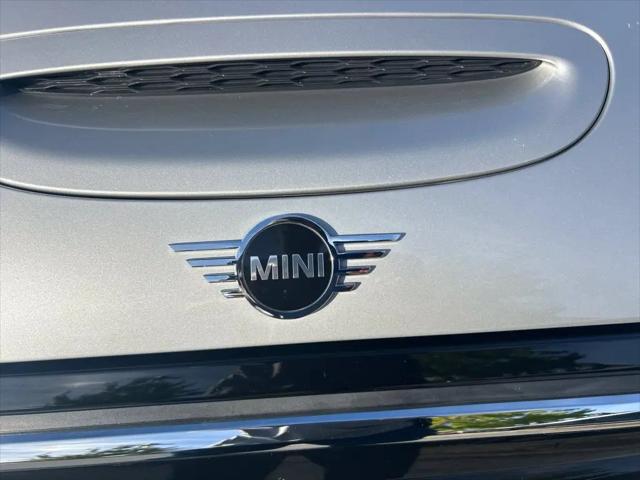 2024 MINI SE Hardtop Cooper