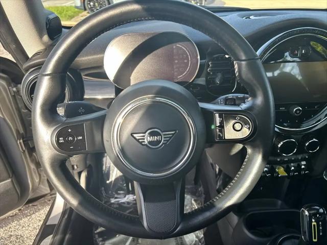 2024 MINI SE Hardtop Cooper