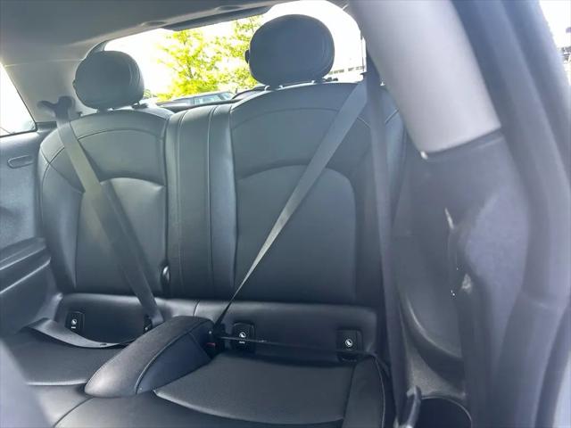2024 MINI SE Hardtop Cooper