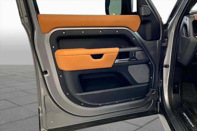 2020 Land Rover Defensor 110 X