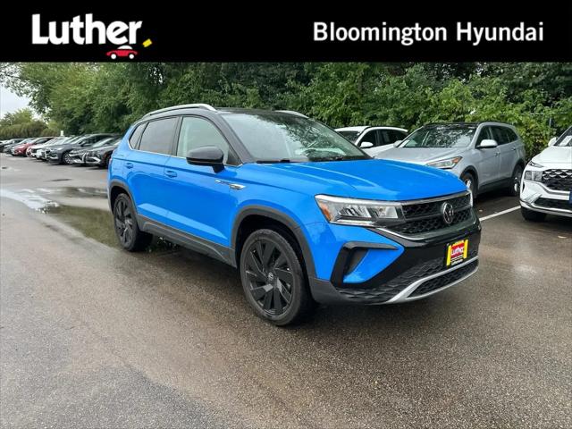 2024 Volkswagen Taos 1.5T SE for sale in Bloomington, MN