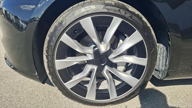 2025 Tesla Model 3 Long Range Rear-Wheel Drive