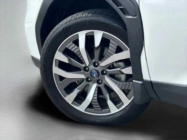 2025 Subaru Forester Touring Hybrid