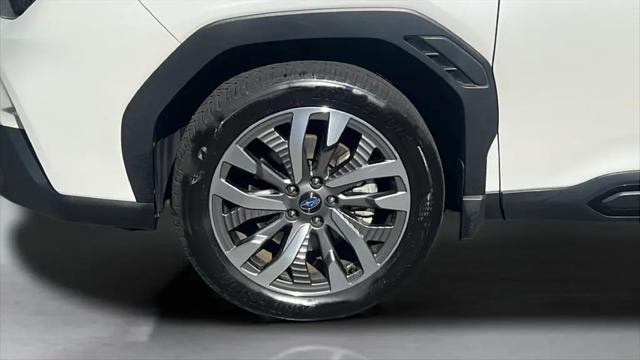 2025 Subaru Forester Touring Hybrid