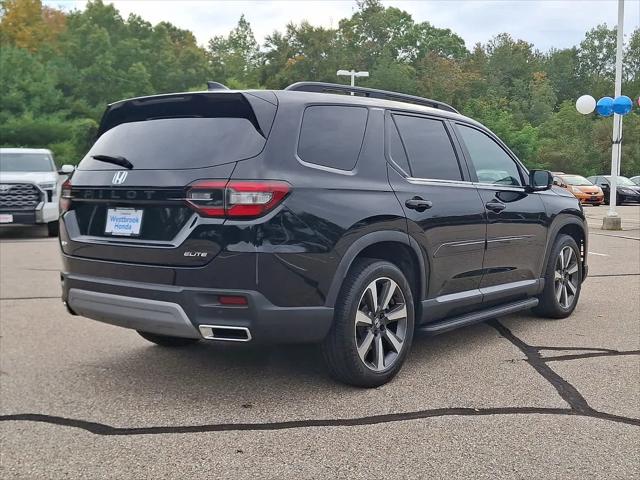 2023 Honda Pilot AWD Elite