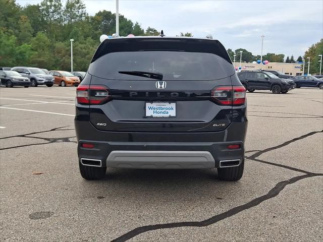 2023 Honda Pilot AWD Elite