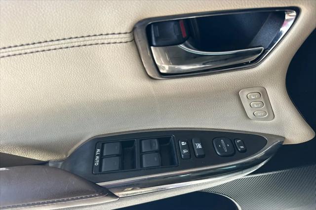 2013 Toyota Avalon Limited