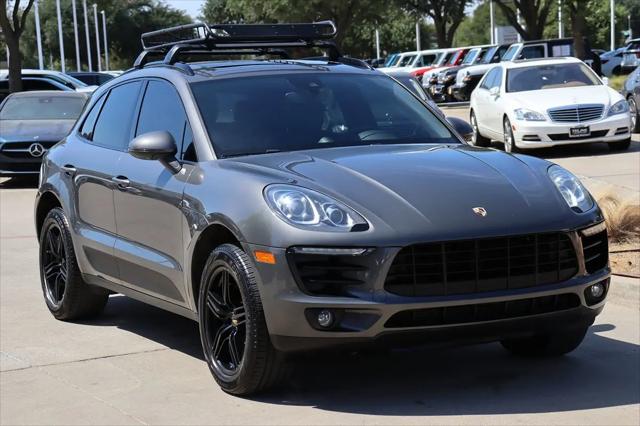 2017 Porsche Macan Macan