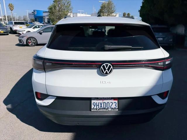 2023 Volkswagen ID.4 Pro