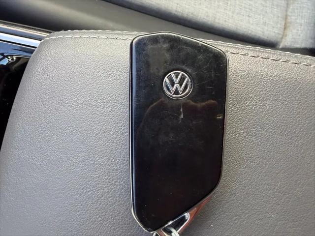 2023 Volkswagen ID.4 Pro
