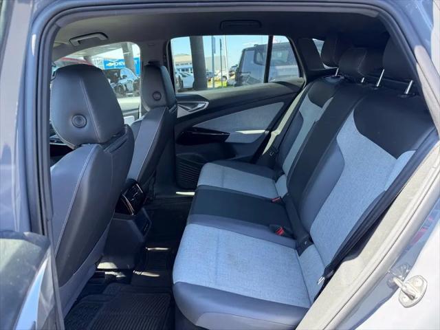 2023 Volkswagen ID.4 Pro