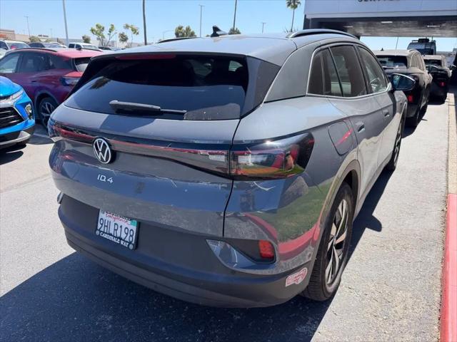 2023 Volkswagen ID.4 Pro