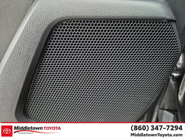 2023 Toyota Highlander Hybrid LE