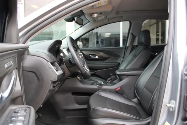 2023 GMC Terrain FWD SLT