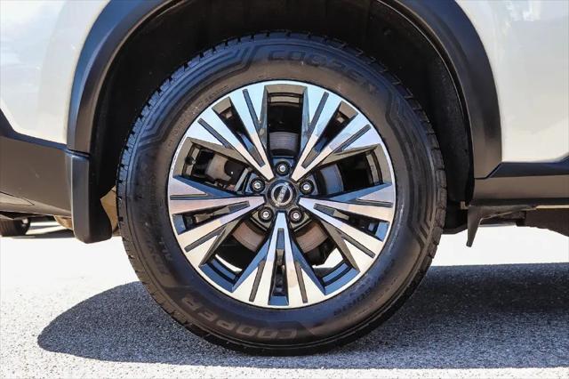 2023 Nissan Rogue SV Intelligent AWD