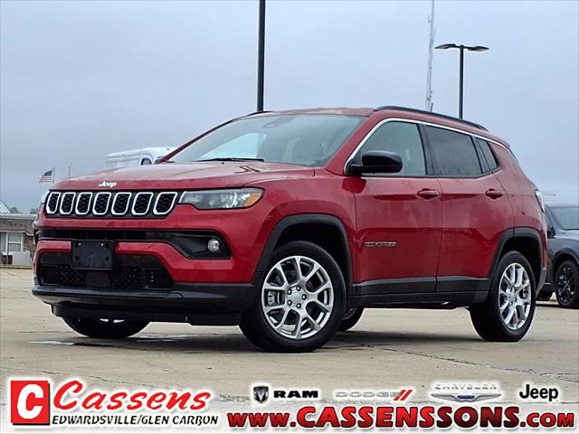 2024 Jeep Brújula Latitude Lux FWD for sale in Glen Carbon, IL