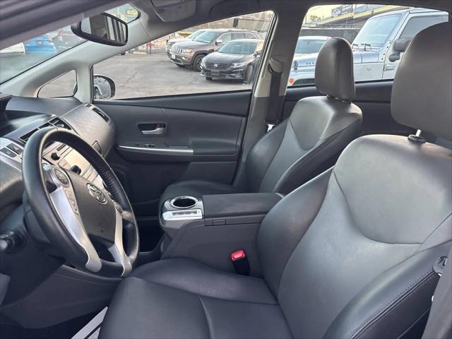 2013 Toyota Prius v Five