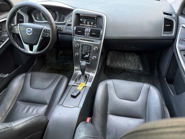 2015 Volvo XC60 T5 Drive-E Premier