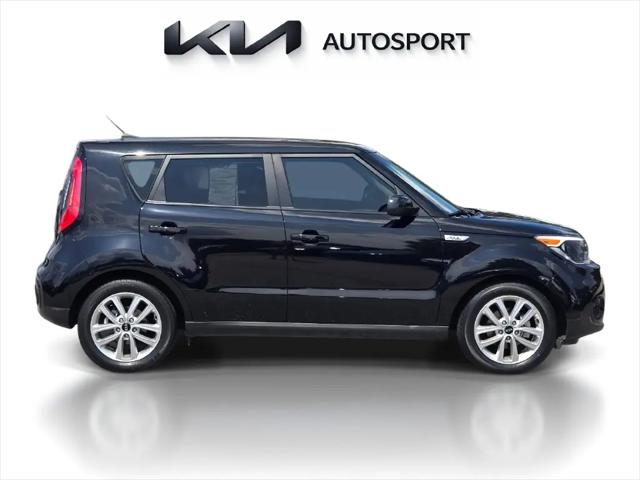 2019 Kia Alma +
