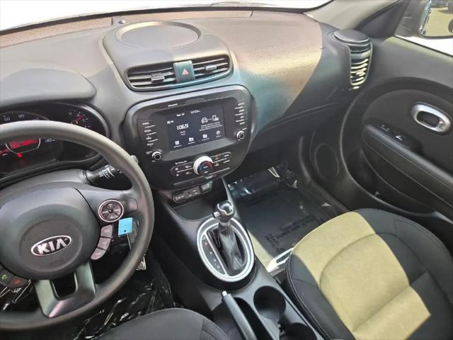 2019 Kia Alma +