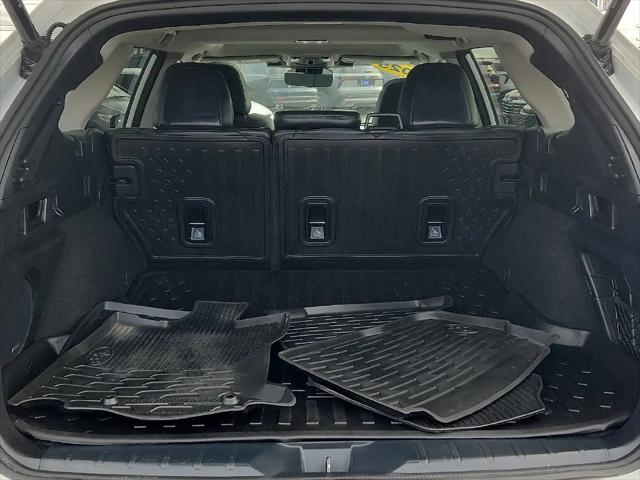 2025 Subaru Outback Touring XT