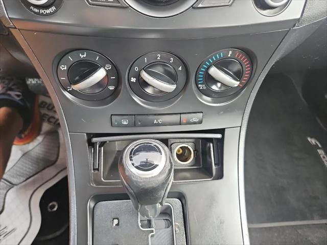 2012 Mazda Mazda3 i Touring