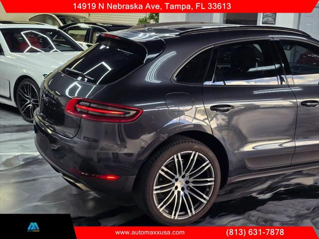 2017 Porsche Macan Base