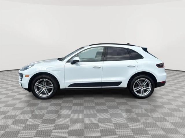 2018 Porsche Macan Base
