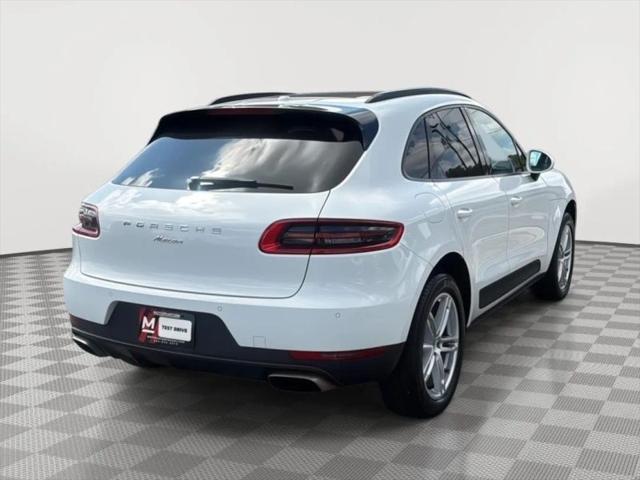 2018 Porsche Macan Base