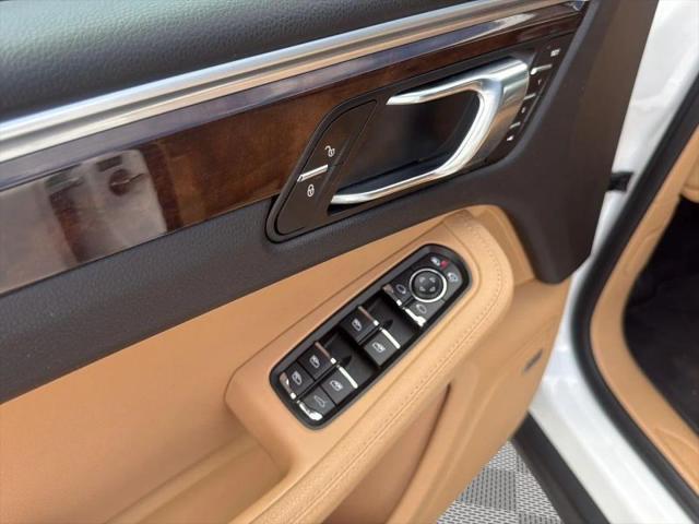 2018 Porsche Macan Base