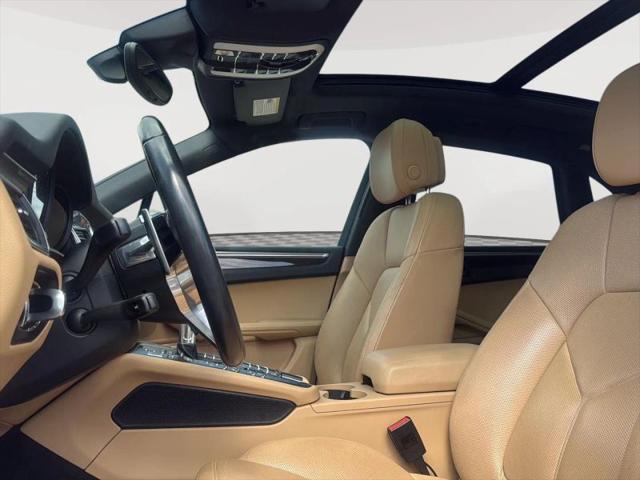 2018 Porsche Macan Base