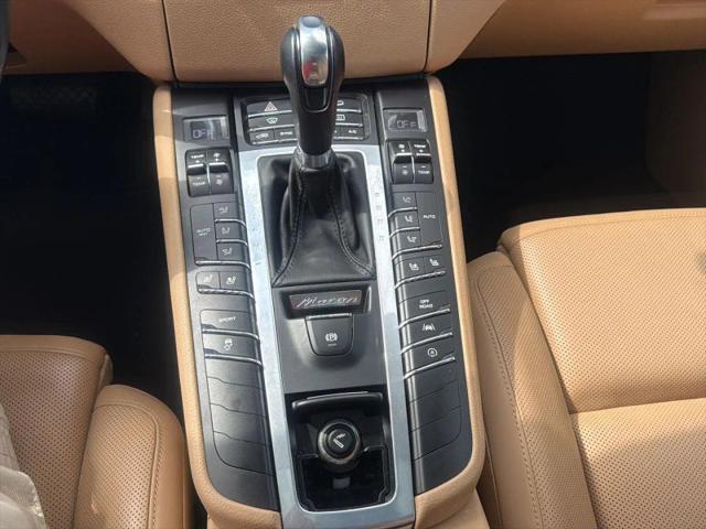 2018 Porsche Macan Base