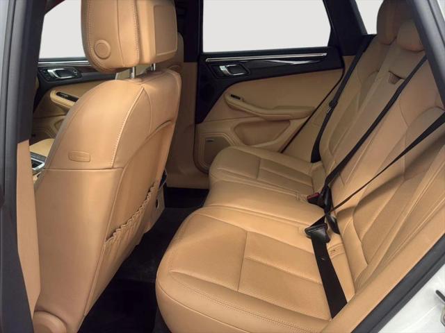 2018 Porsche Macan Base
