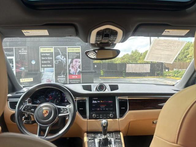 2018 Porsche Macan Base