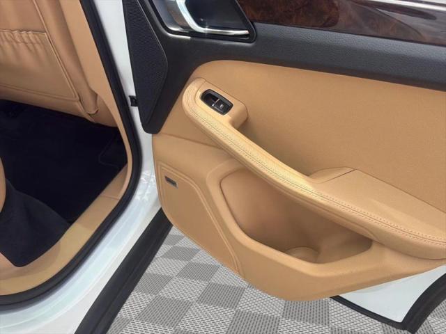 2018 Porsche Macan Base
