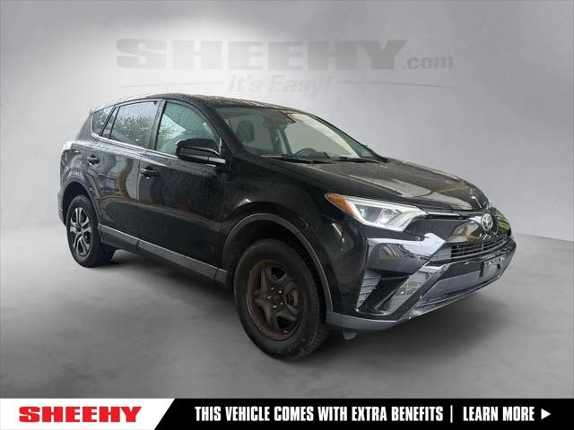 2018 Toyota RAV4 LE for sale in Gaithersburg, MD