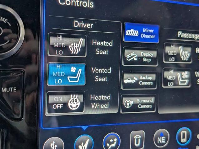 2021 Ram 1500 Limited Crew Cab 4x4 57 Box