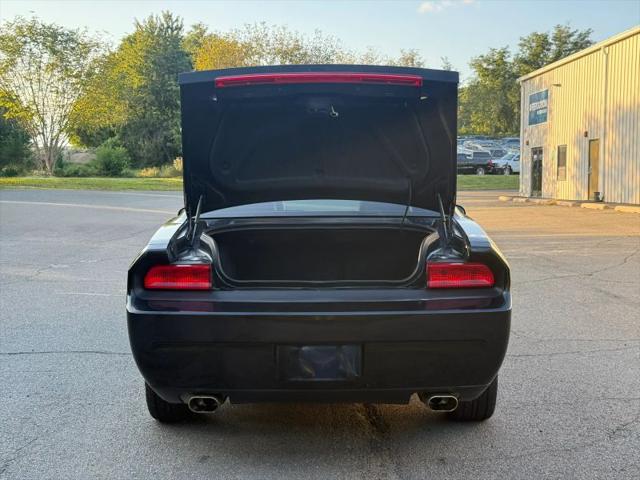 2011 Dodge Challenger Base