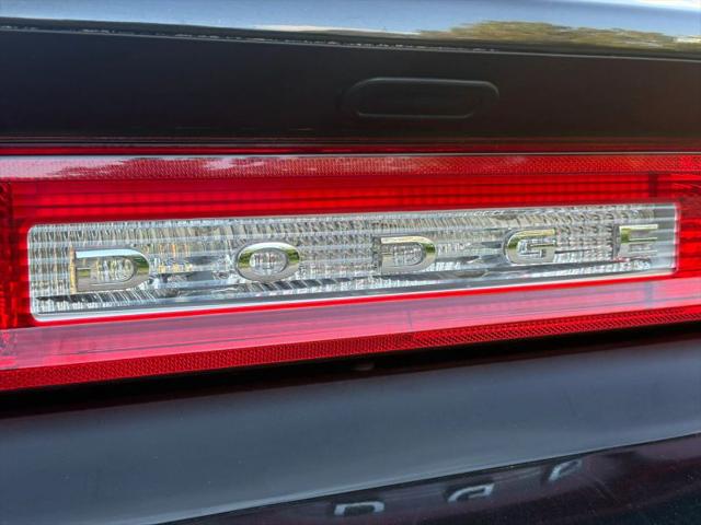 2011 Dodge Challenger Base