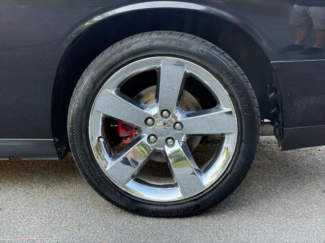2011 Dodge Challenger Base