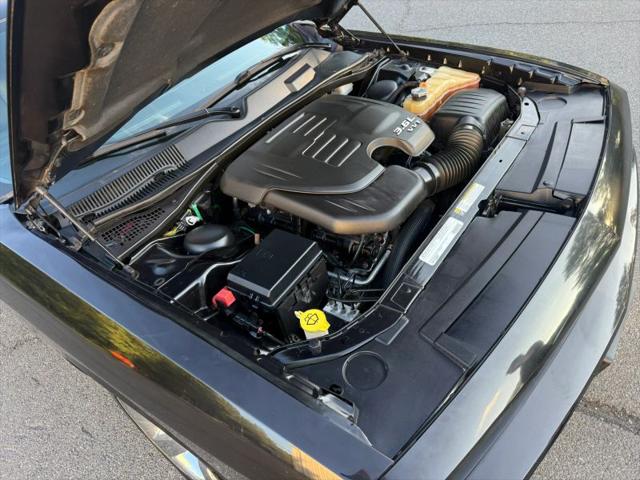 2011 Dodge Challenger Base