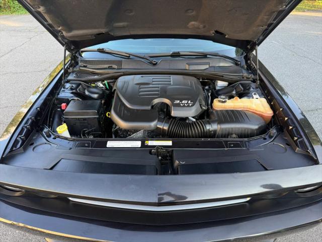 2011 Dodge Challenger Base