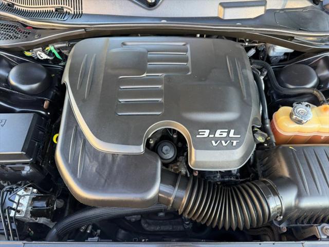 2011 Dodge Challenger Base