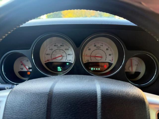 2011 Dodge Challenger Base