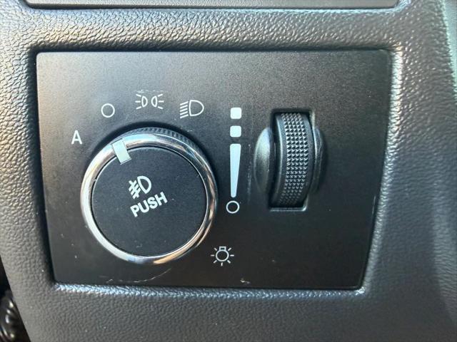 2011 Dodge Challenger Base