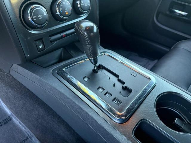 2011 Dodge Challenger Base