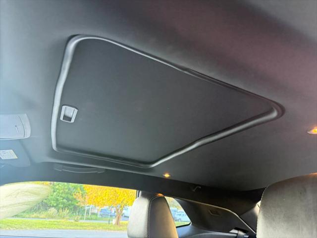 2011 Dodge Challenger Base